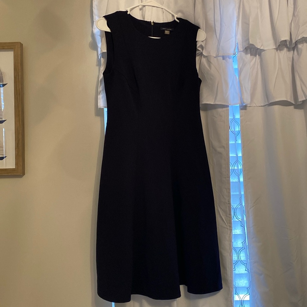 Tommy Hilfiger dress size 6 navy blue